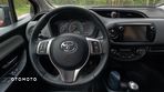 Toyota Yaris 1.33 Premium - 9