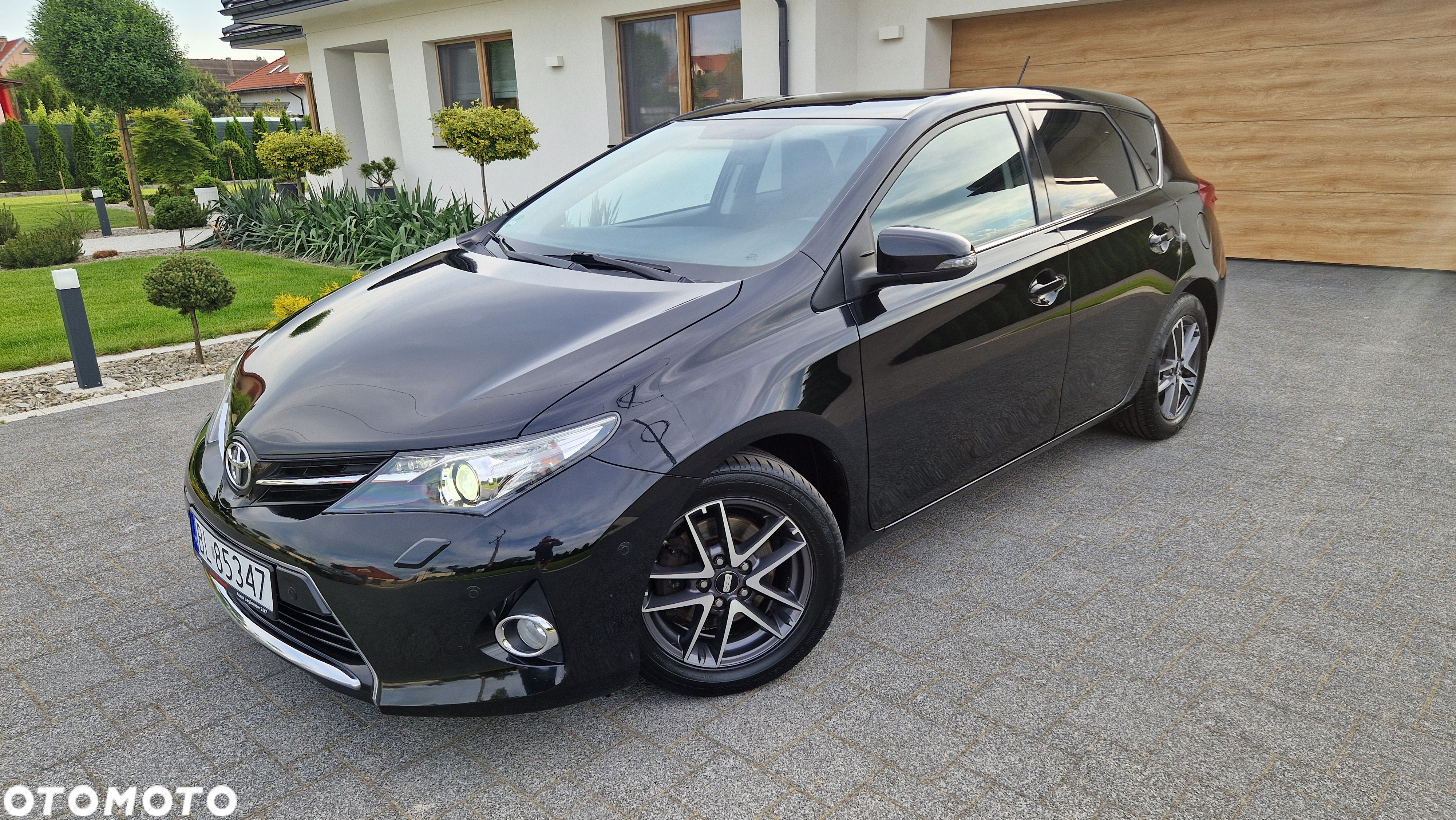 Toyota Auris 2.0 D-4D Prestige - 25