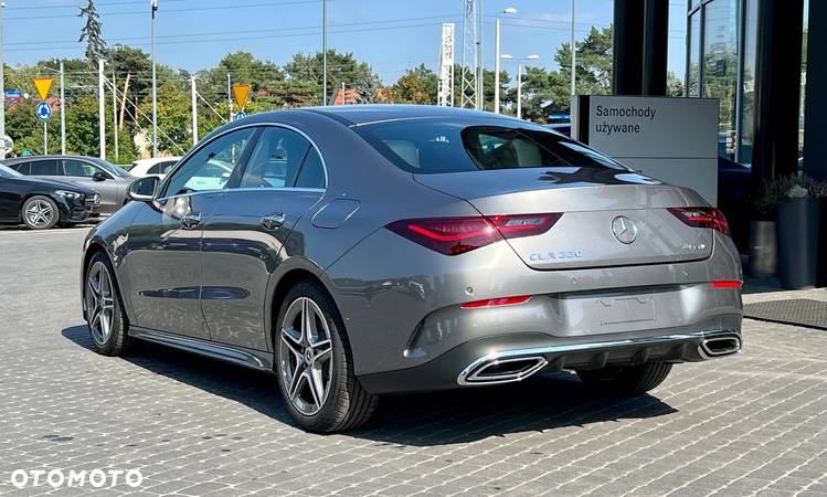 Mercedes-Benz CLA 220 4-Matic AMG Line 7G-DCT - 5