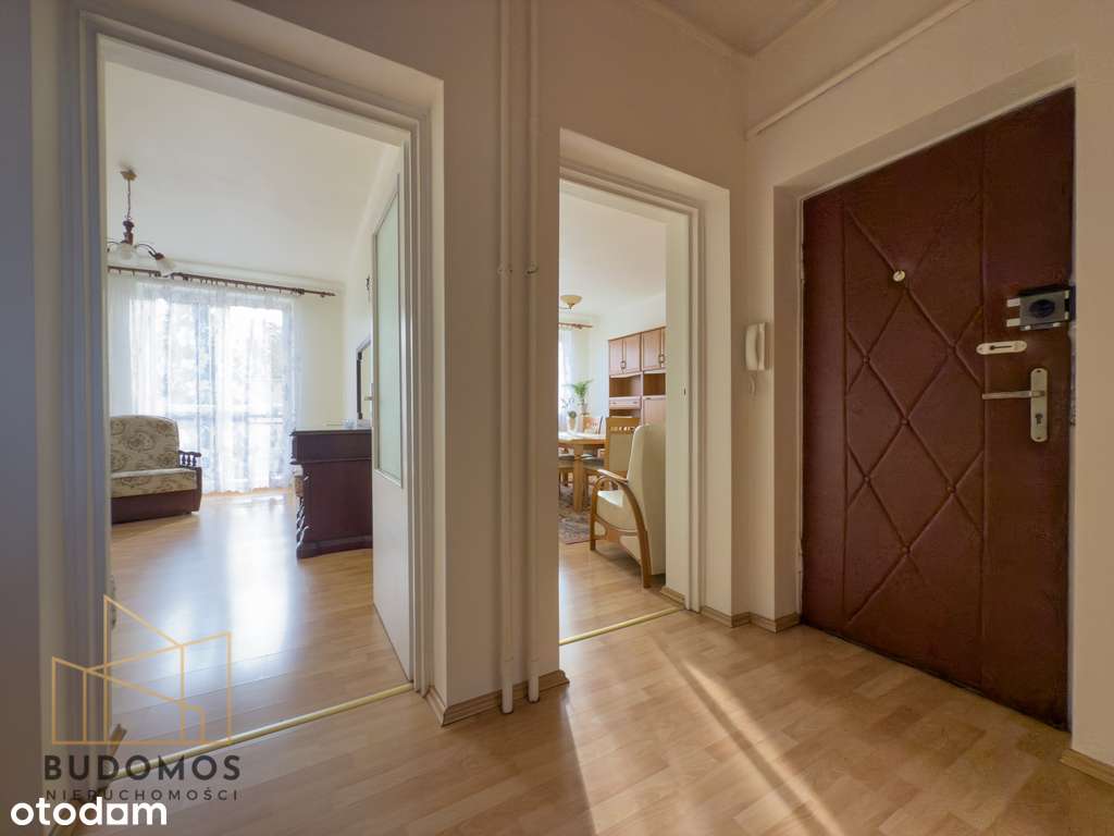 2-pokojowe mieszkanie z parkingiem w centrum-5