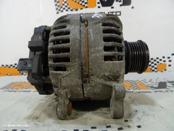 Alternador Audi A3 (8P1)  06F 903 023 F / 06F903023f / 0124525091 - 4