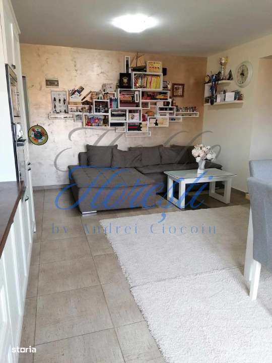 Apartament 3 camere , 62mp ,Zona Florilor,  Floresti - Imagine principală: 2/15