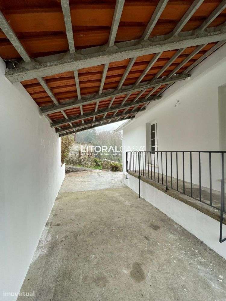 Moradia T3 Remodelada - Silva Escura-6