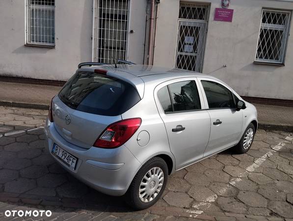 Opel Corsa 1.2 16V Color Edition - 11