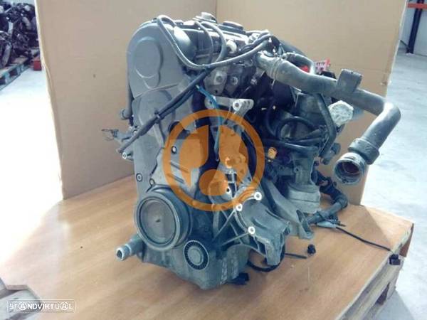 Motor AVB AUDI A4 B6 A4 B6 AVANT - 2