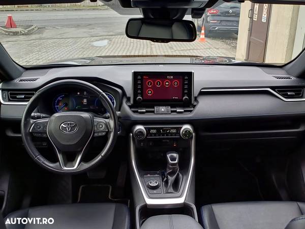 Toyota RAV4 2.5 Hybrid VVT-iE 4x4 Luxury - 13