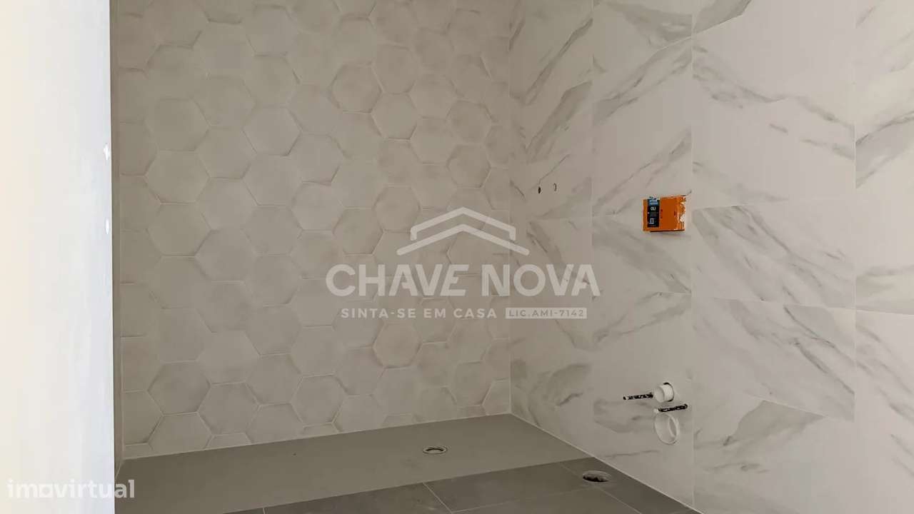 T3 Novo c/ 2 Lugares de Garagem na Maia-30