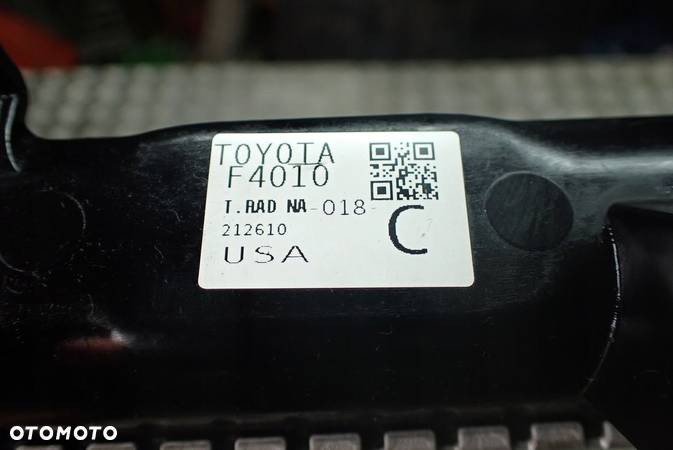 Chłodnica Wody Toyota Tundra Sequoia 3.4 3.5 22- - 3