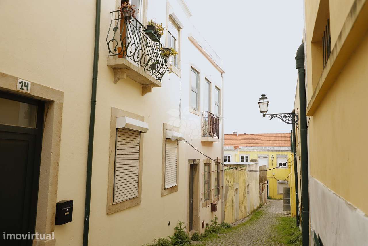 Prédio / Moradia com 2 andares, com projecto-15