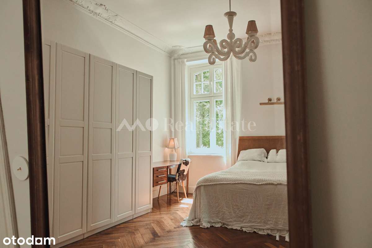 Unikalne wnętrze | Zabytkowa kamienica | Ogród-3