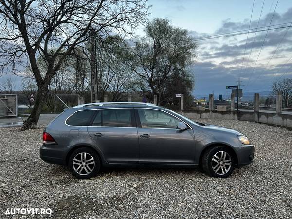 Volkswagen Golf Variant 1.6 TDI DPF Highline - 4