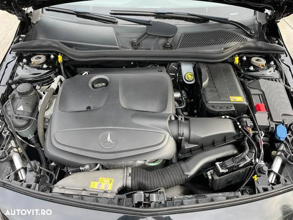 Mercedes-Benz A 180 (BlueEFFICIENCY) - 8