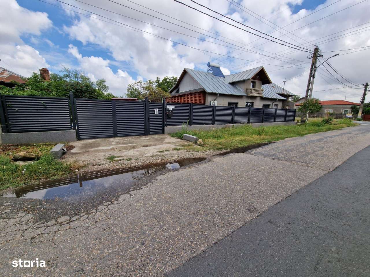 Casă de vânzare în Mircea Vodă – 190 mp utili, teren 1600 mp-0