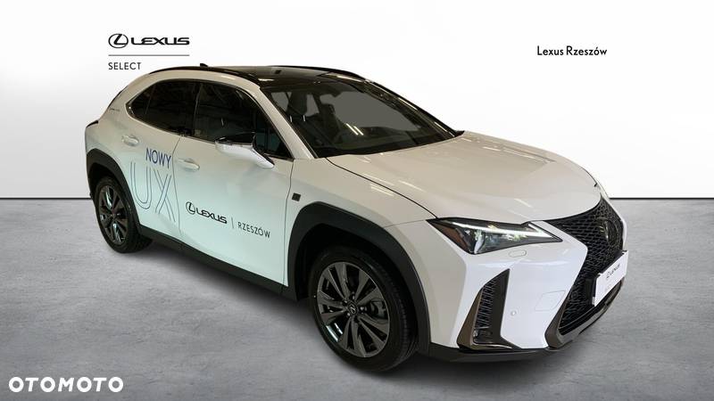 Lexus UX - 7