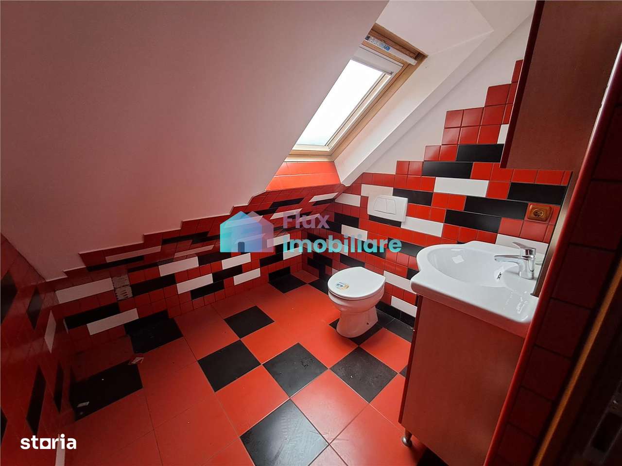 Vila spatioasa Itcani-10