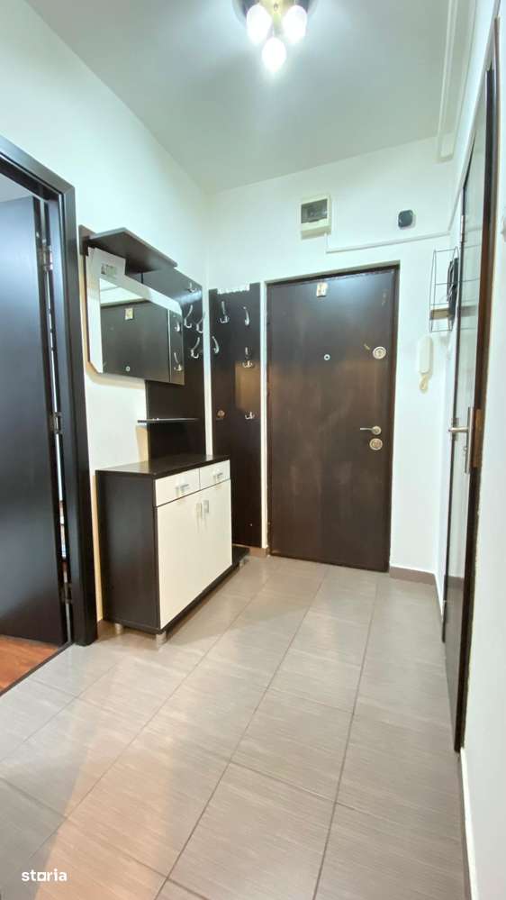 Proprietar- Garsoniera Bisericii Romane - Colina Universitatii-5