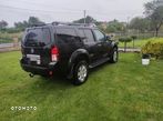 Nissan Pathfinder - 3