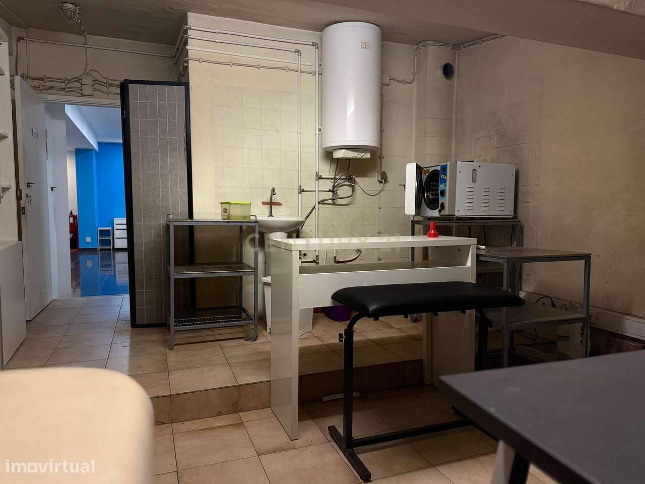 Espaço Comercial em Coimbra - Oportunidade Única no Centro-8