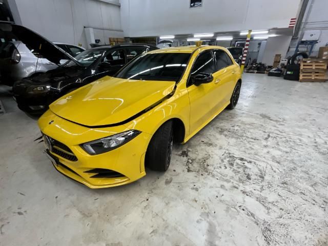 Mercedes-Benz A W177 200 4Matic 8G-DCT AMG Line 2023