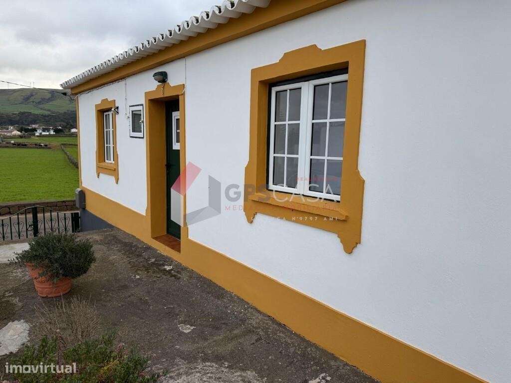 Moradia T1 – Santa Cruz-14