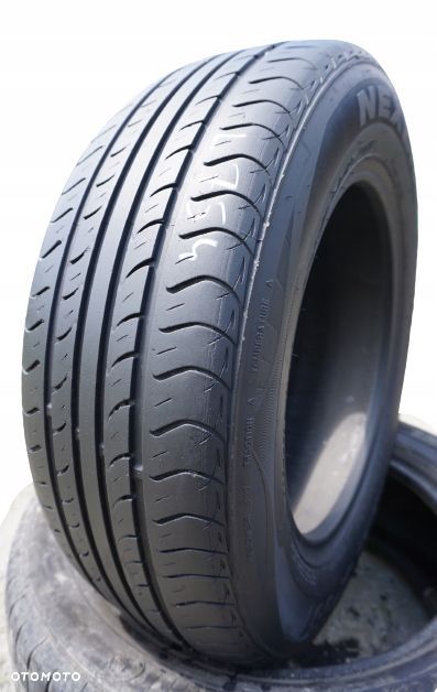 Nexen Classe Premiere CP661 195/65R15 91V L754 - 1