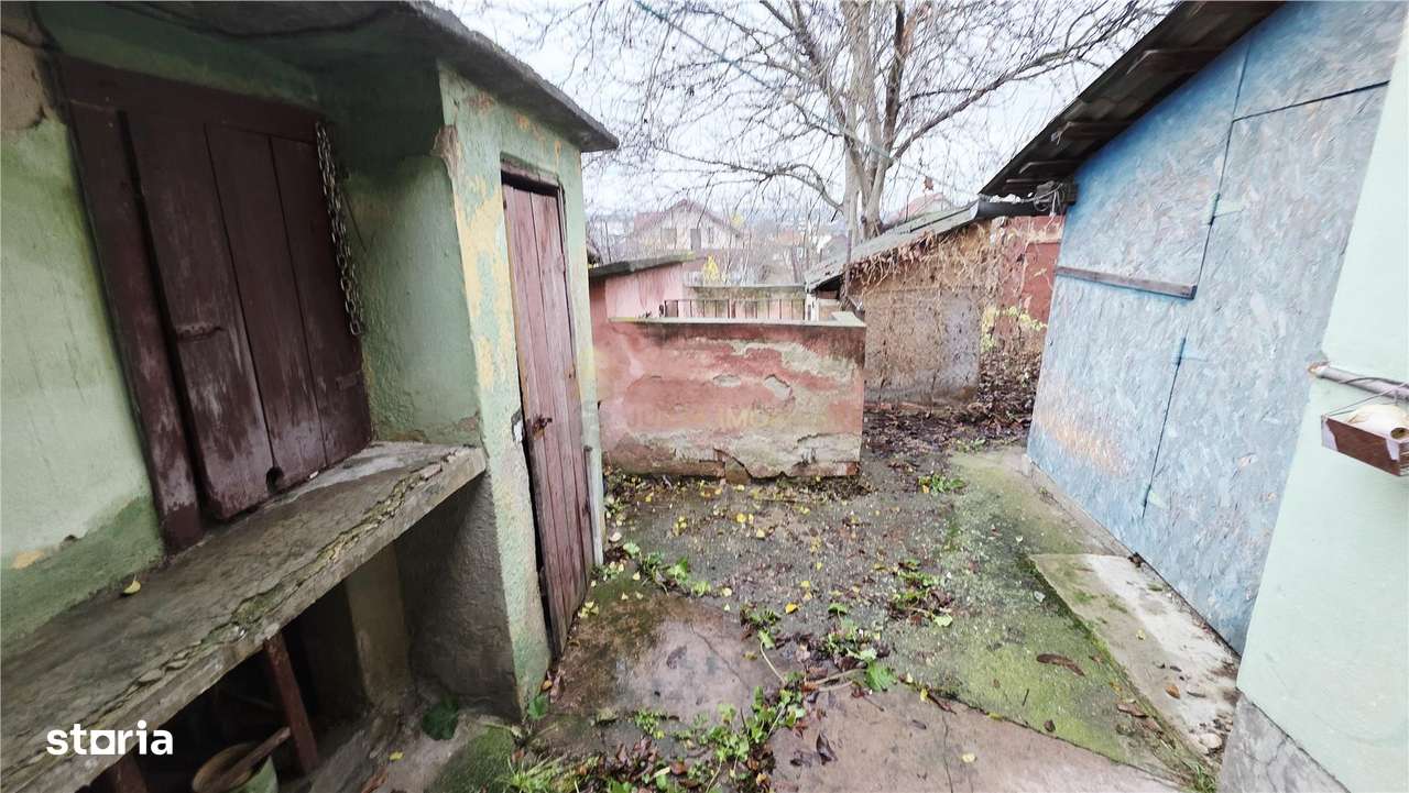 CASA 2 CAMERE 68 MP TEREN 701 MP  APAHIDA-19