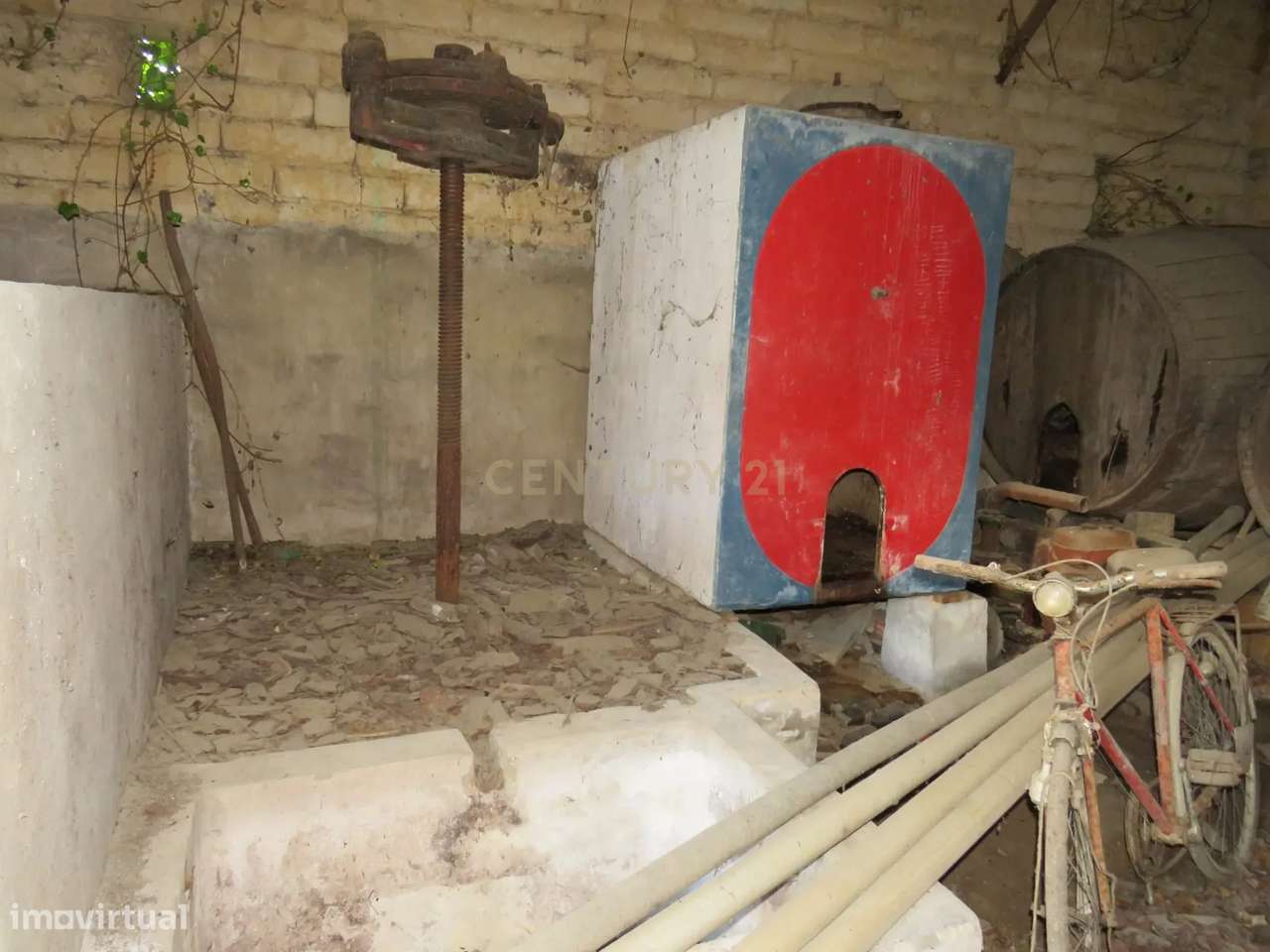 Casa para Recuperação - Troviscal - Grande imagem: 4/14