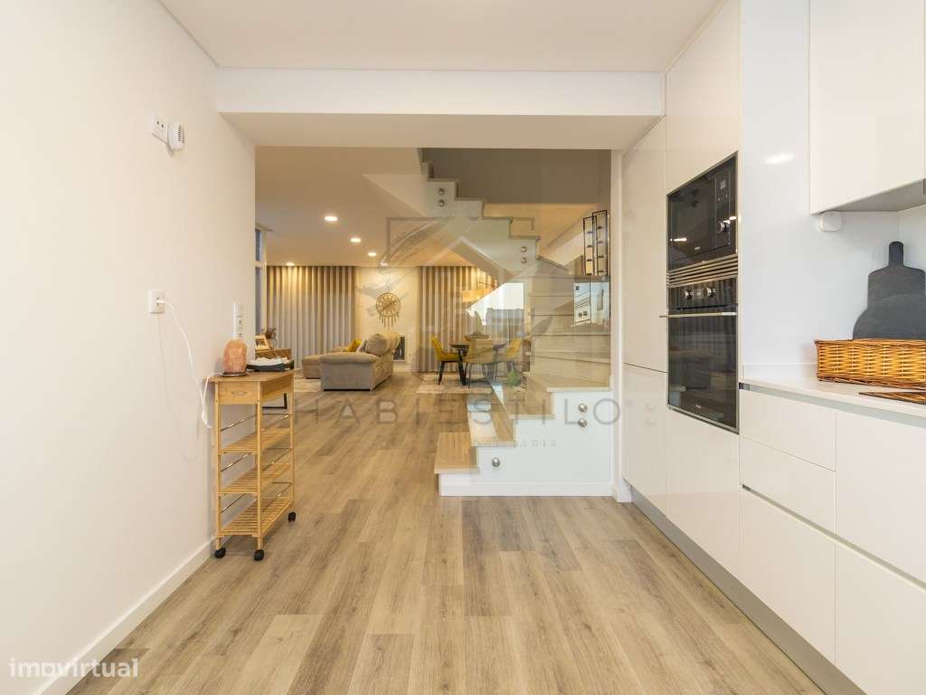 Moradia T3 Exclusiva | Rua João Chagas 23, Sesimbra (2970) | Habies...-10