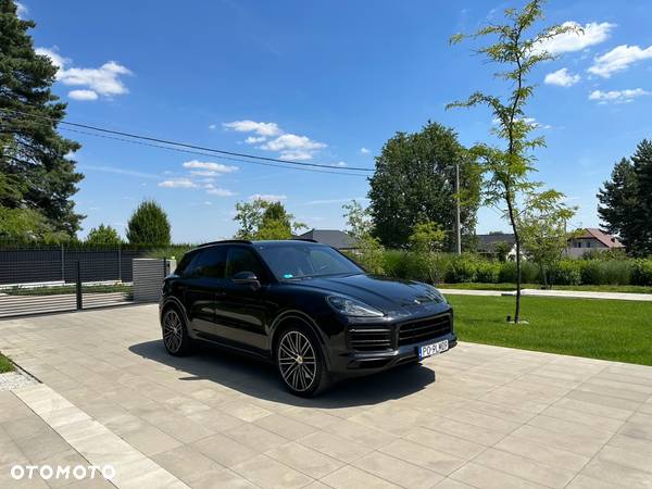 Porsche Cayenne S - 2