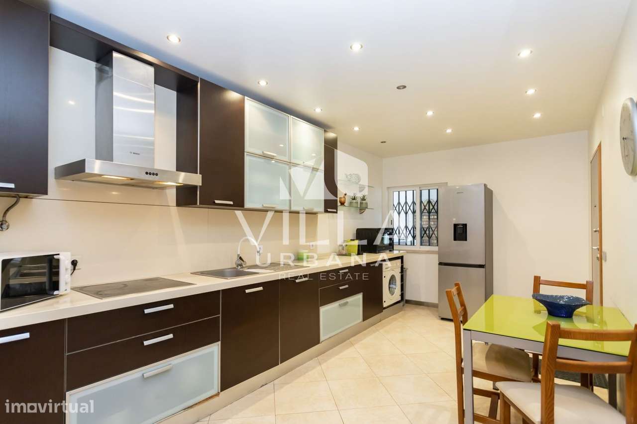 Moradia T3 +1 com Garagem localizada numa zona tranquila em Belverde-42