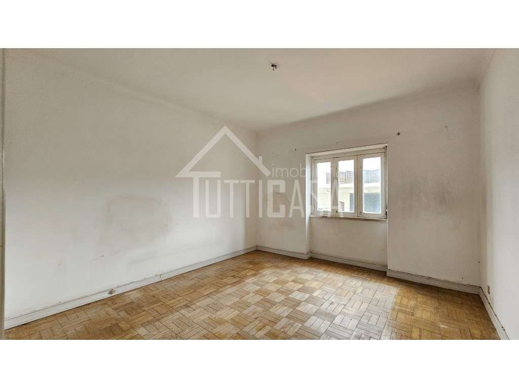 Apartamento T2 na Venda do Pinheiro-12