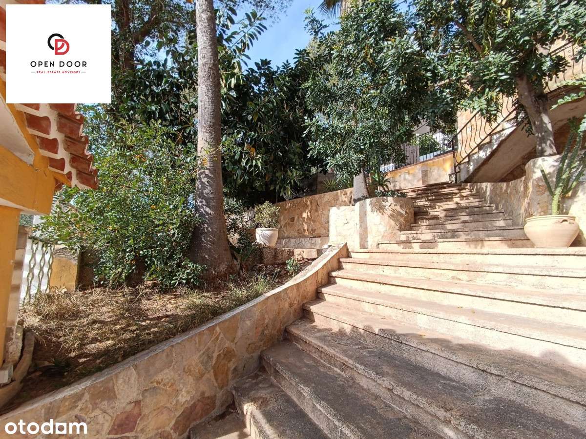 Śródziemnomorska willa marzeń z widokiem na góry-2