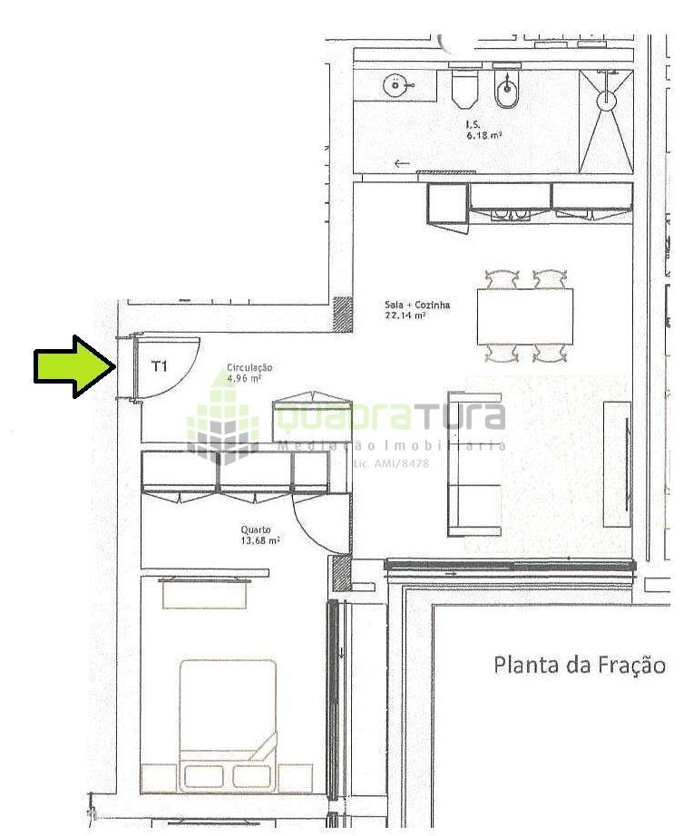 Apartamento T1 | C/ Varanda e Lugar de Garagem | 2 Frentes | COVELO