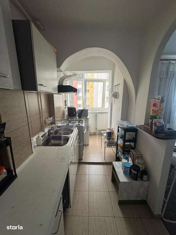 Apartament 3 camere în zona COMPLEX BIG-4