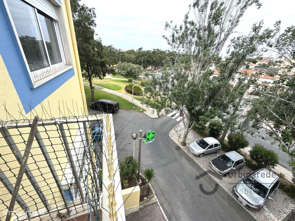 Apartamento T3 nas Areias, São João do Estoril-17
