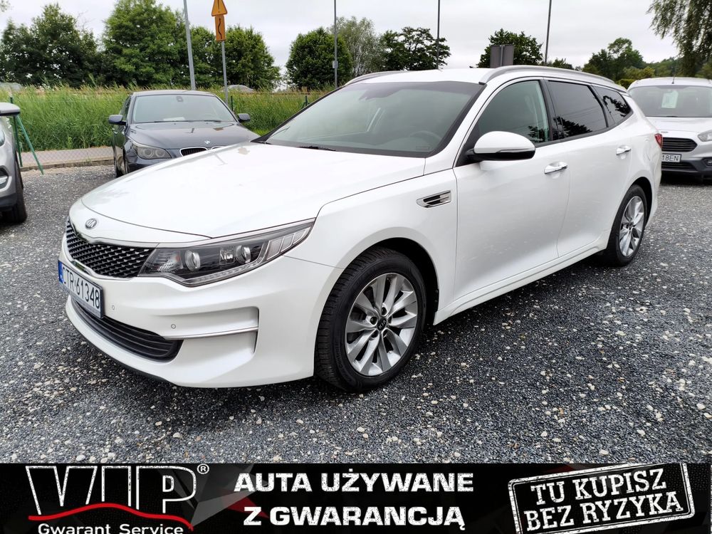 Kia Optima IV (2015-2020) Sportagon 2.0 CVVL Vision 2017