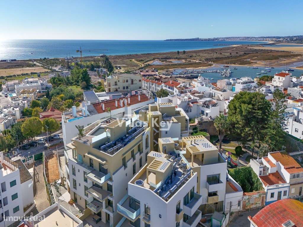 Apartamento T1 situado no centro de Alvor-17