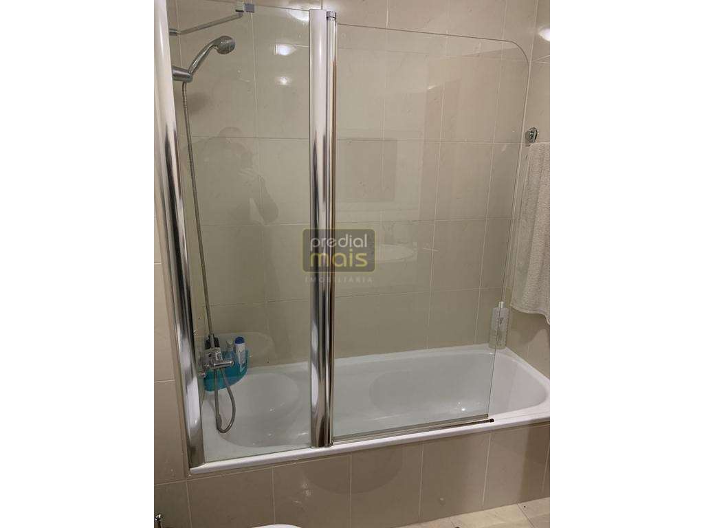 APARTAMENTO T2 NOVO C/ NOVO -JUNTO CENTRO-8