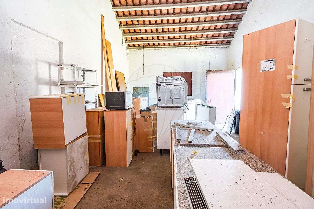 Moradia T4 para venda-49