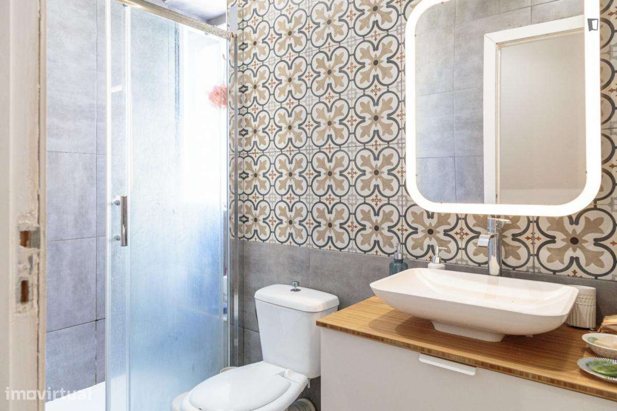 Quarto - localizado em Arroios Lisbon - Grande imagem: 4/10