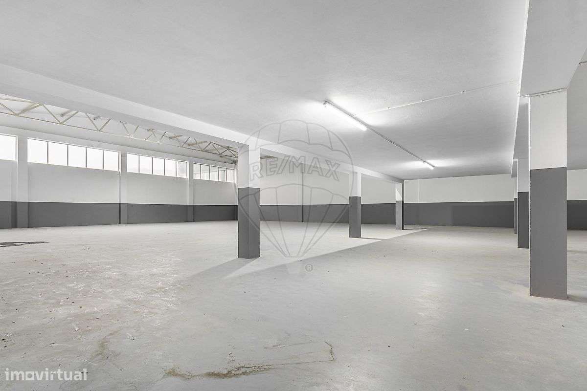 Armazém  para arrendamento - Grande imagem: 4/19