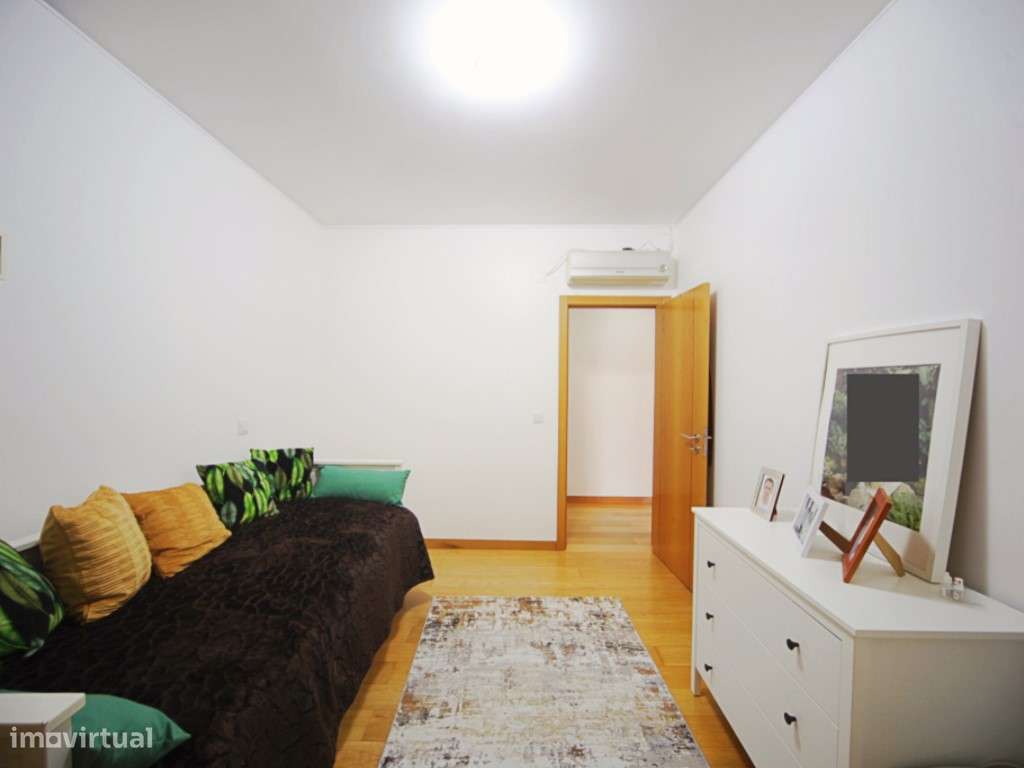 T3 Terraço Equipado Estacionamento Arrecadação Extras - Odivelas - ...-8