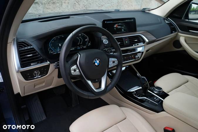 BMW X3 xDrive30i GPF Luxury Line - 20