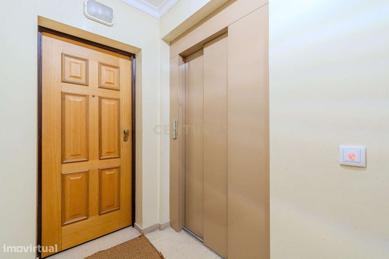 Apartamento T3 | Zona Central e Privilegiada de Faro - Grande imagem: 3/42