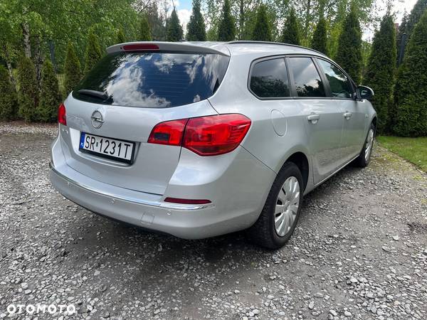 Opel Astra 1.6 Sports Tourer - 6