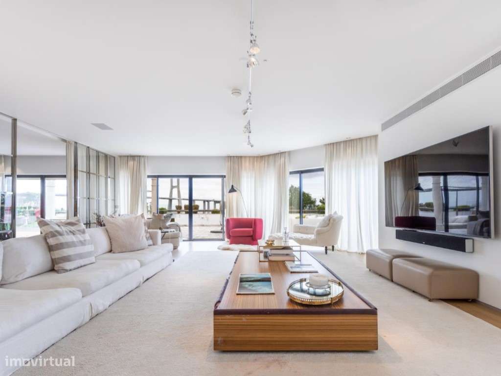 Magnífica penthouse em condomínio de luxo no Parque das Nações - Grande imagem: 5/58