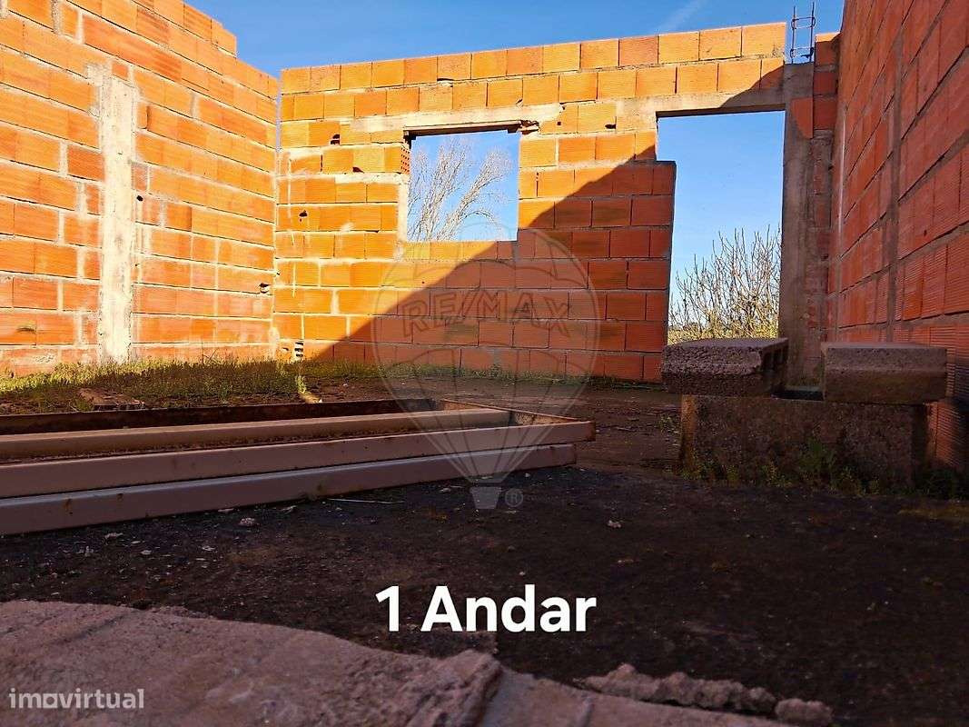 Moradia T2 para venda-8