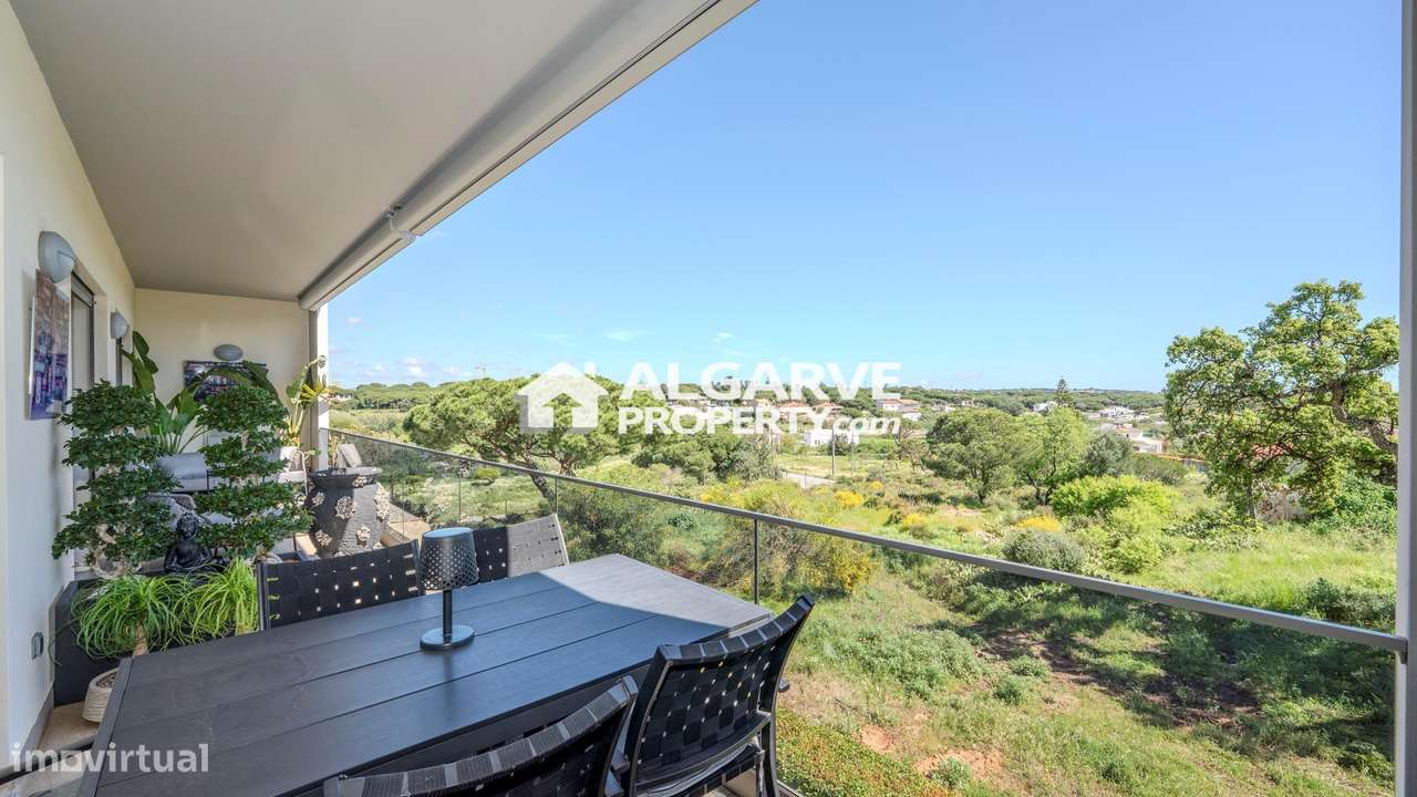 Excelente T2 Moderno com amplo terraço perto da praia em Quarteira, Al - Grande imagem: 5/26