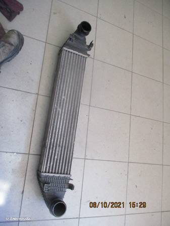 Radiador Intercooler A2045000300 MERCEDES W204 2008 220 Cdi - 1