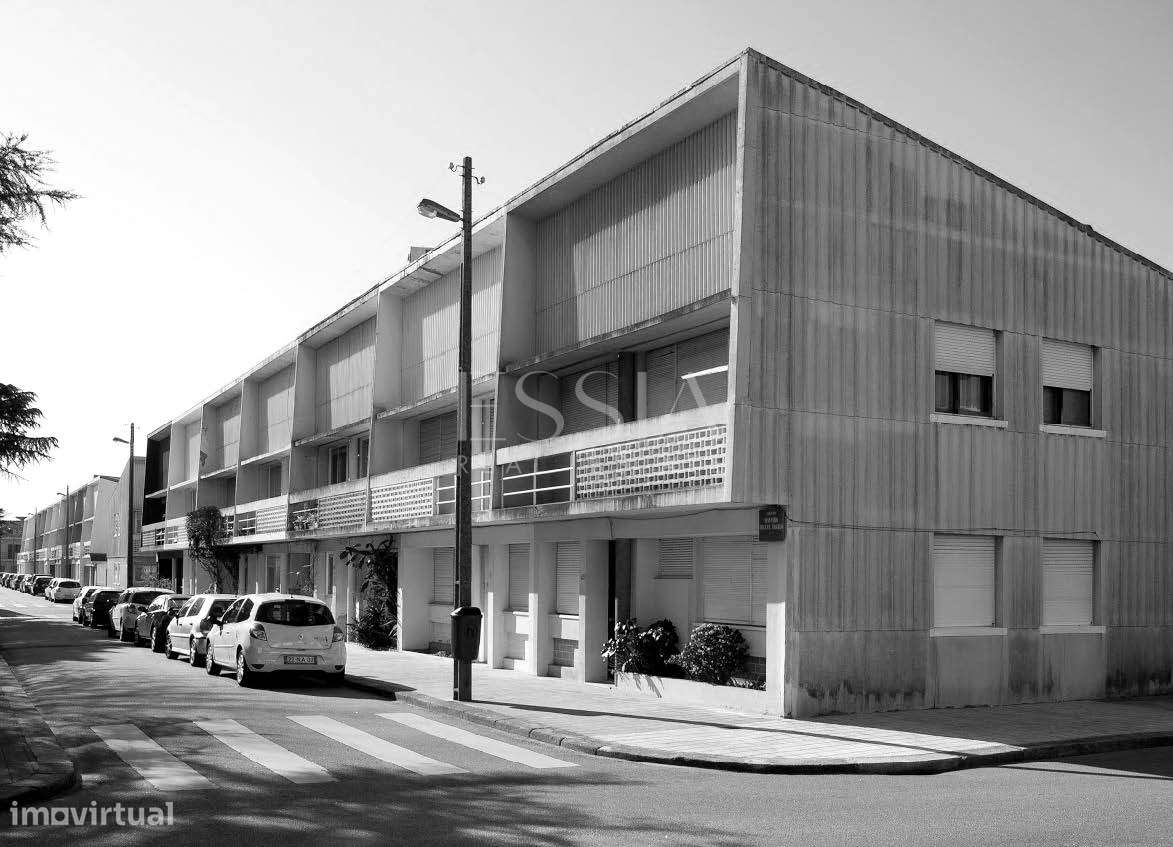 Apartamento T2 com Jardim no Condomínio Bairro dos Músicos, Porto-18